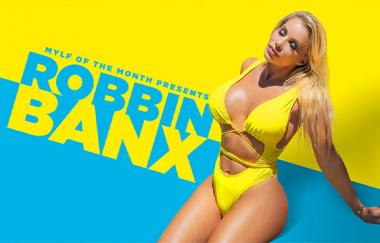 Robbin Banx - High Quality Blonde Mylf