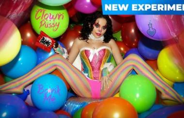 Satine Summers - Clussy (clown Pussy